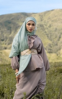 Hijab Motif Scarf Maison De Serein Silver Mint (Tanpa Box)