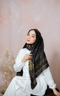 Printed Scarf Scarf Minang Series Black (Tanpa Box)