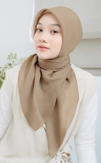 Plain Scarf Polly Cotton (Hijab Bella Square) Olive Sheen-723561
