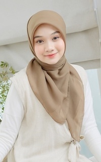 Plain Scarf Polly Cotton (Hijab Bella Square) Olive Sheen-723562