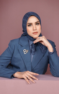 Hijab Motif Decorda Voile Square - Estate Blue