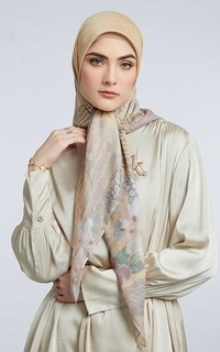 Printed Scarf Kami Kimmonia Signature Scarf Short Bread