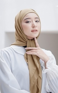 Hijab Polos Square Instant Cream