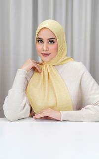 Hijab Motif Wicker Voile Square - Lemon Meringue