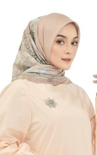 Hijab Motif Queena - Apricot