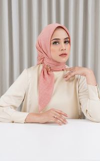 Hijab Motif Everyday Tapis Embossed 2.0 - Ash Rose