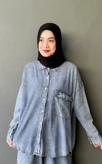 Kemeja Denim Amira