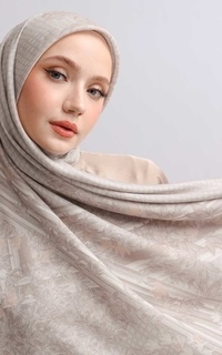 Hijab Motif Kami Orva Raya Signature Scarf Cotton