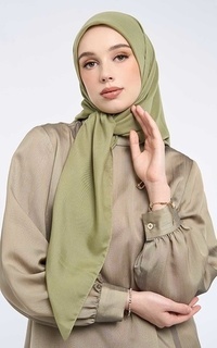 Hijab Polos Kami Airy Voile Scarf Plain Avocado