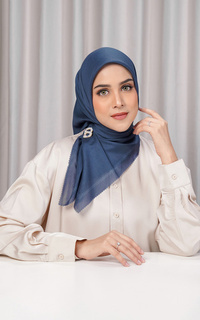 Hijab Motif Today's Scarf - Spellbound