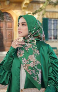 Hijab Motif Farra Voile Square - Alocasia