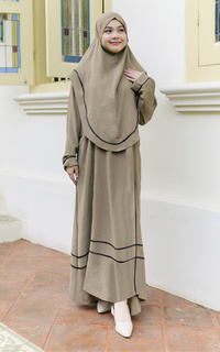 Long Dress Hanisa Abaya Set