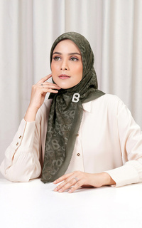 Hijab Motif Samla Voile Square - Dark Earth