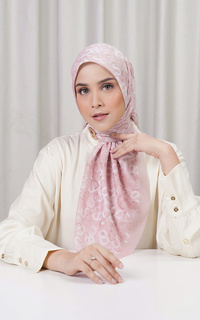 Hijab Motif Samla Voile Square - Lotus