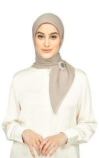 Hijab Polos Nada Voile Scarf - Oat