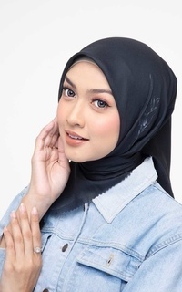 Hijab Motif B&W Irish