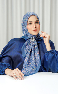 Hijab Motif Autograph 2 Voile Square - Achiever