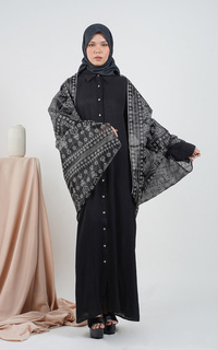 Halia Outer