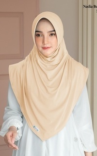 Hijab Polos Nadia Bergo - Size M Nude-740890