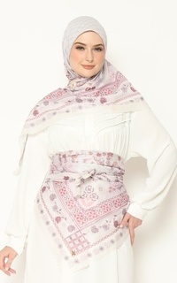 Hijab Motif [Hessya] Anasera Scarf Series - Broken White