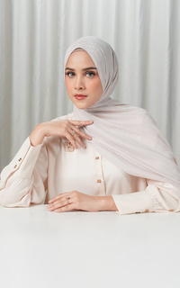 Tapis Satin Jacquard Shawl - Silver Gray