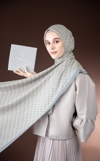 Hijab Motif HLC Scarf - Cloudy Grey