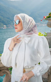 Hijab Motif Como Voile Square - Yacht
