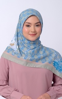 Hijab Motif Nagasari Army Scarf