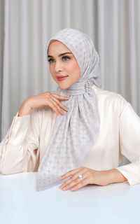 Hijab Motif Ikat Voile Square - Ashes Of Roses