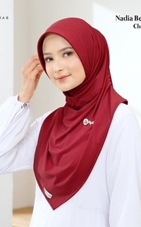 Plain Scarf Nadia Bergo - Size S PAD Cherry-746750