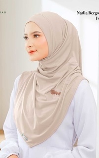 Plain Scarf Nadia Bergo - Size S PAD Ivory-746761