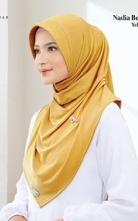 Plain Scarf Nadia Bergo - Size S PAD Yellow-746781