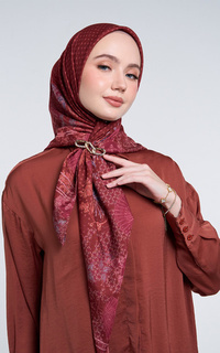 Hijab Motif Kami Nuansa Signature Scarf Rosewood