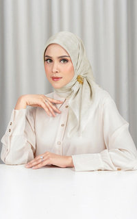 Hijab Motif The Grid Square - Foggy Dew