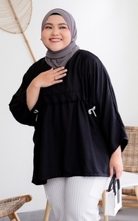 Blus Siselyo x Puwputt Ghema Batwing Tops Black M17338 R84S4