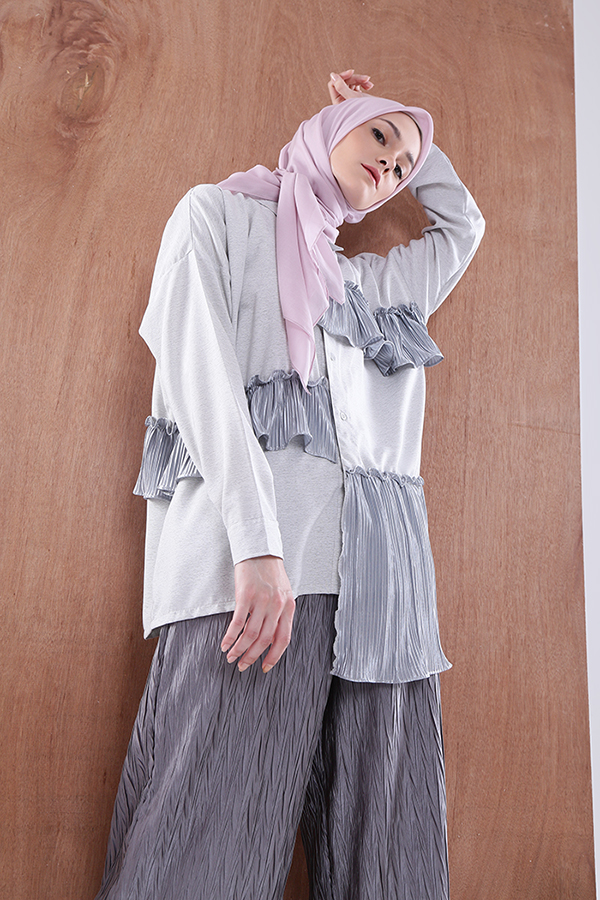 kemeja-oversize-hijab--1-