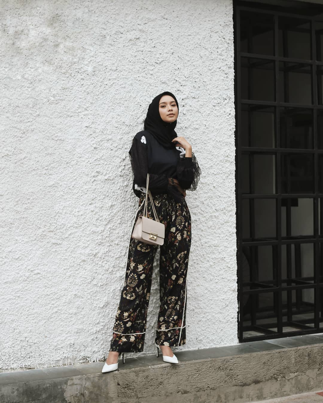 mix-and-match-kemeja-hitam--2-