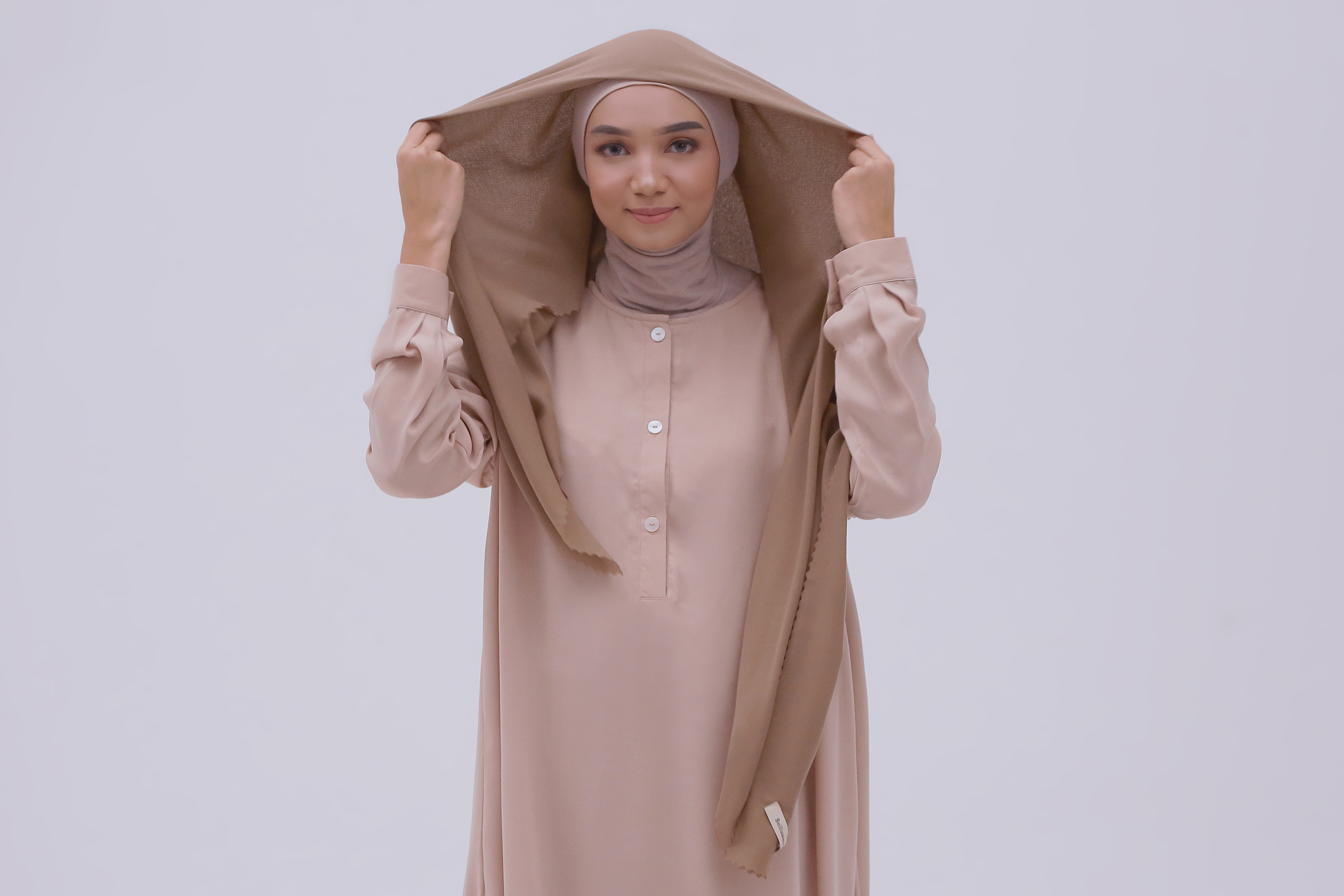 tutorial-hijab-syari-segi-empat--1-