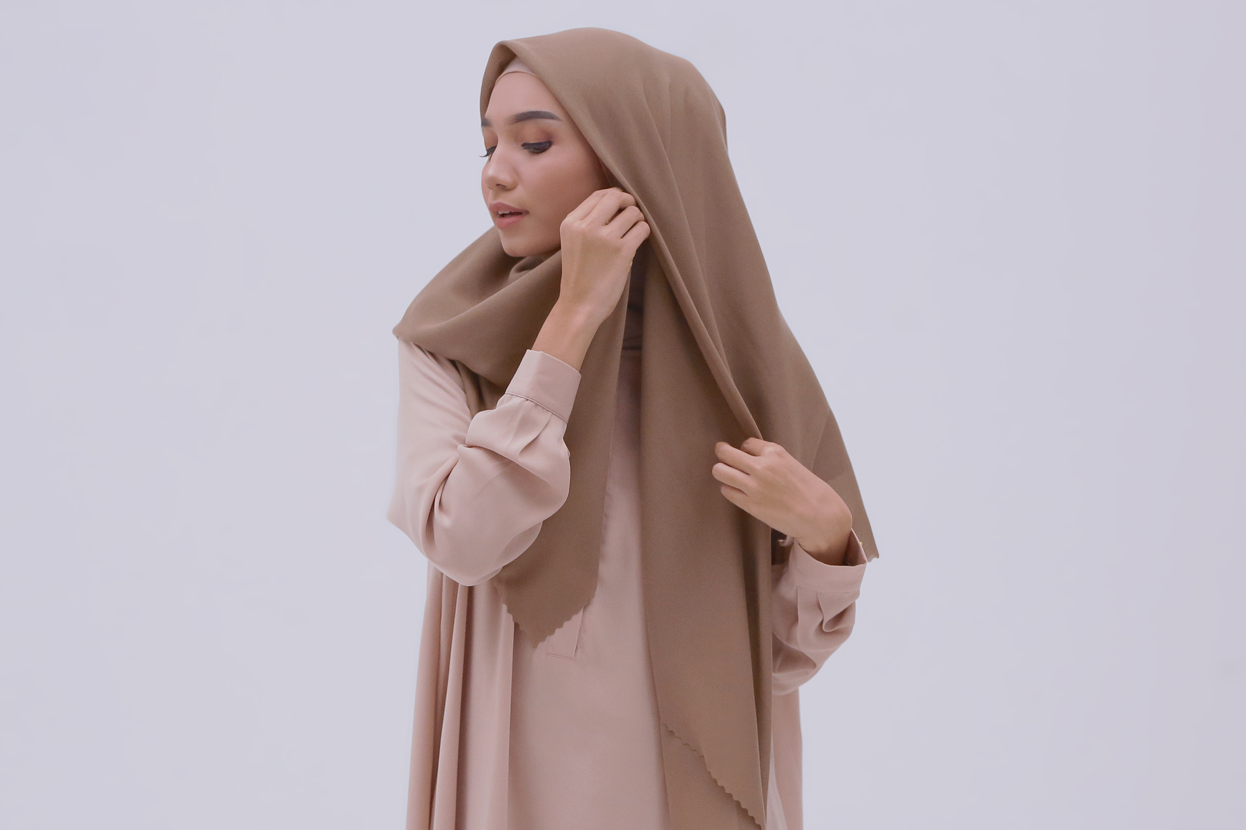 tutorial-hijab-syari-segi-empat--3-