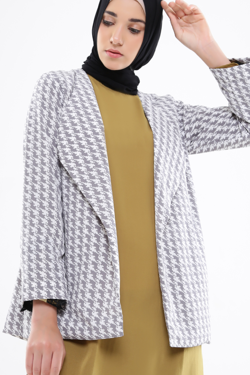 Izora-Blazer-motif-kotak-kotak