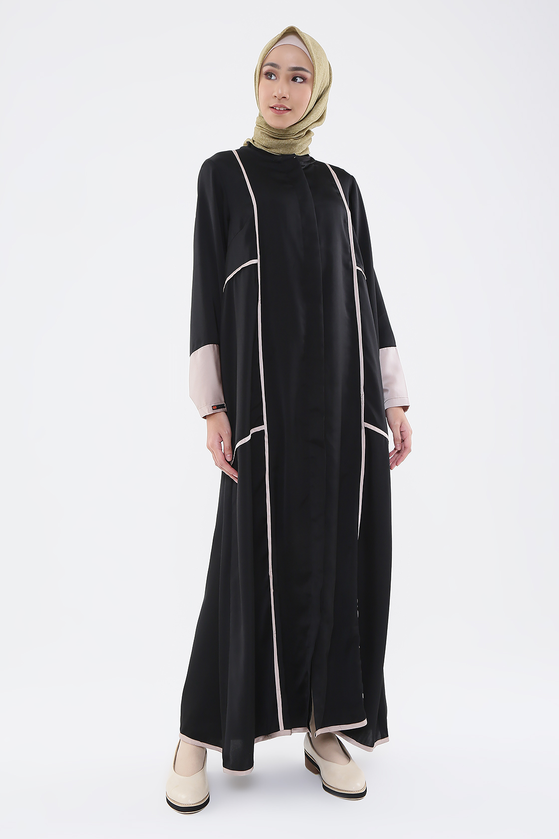 abaya-hitam-terbaru