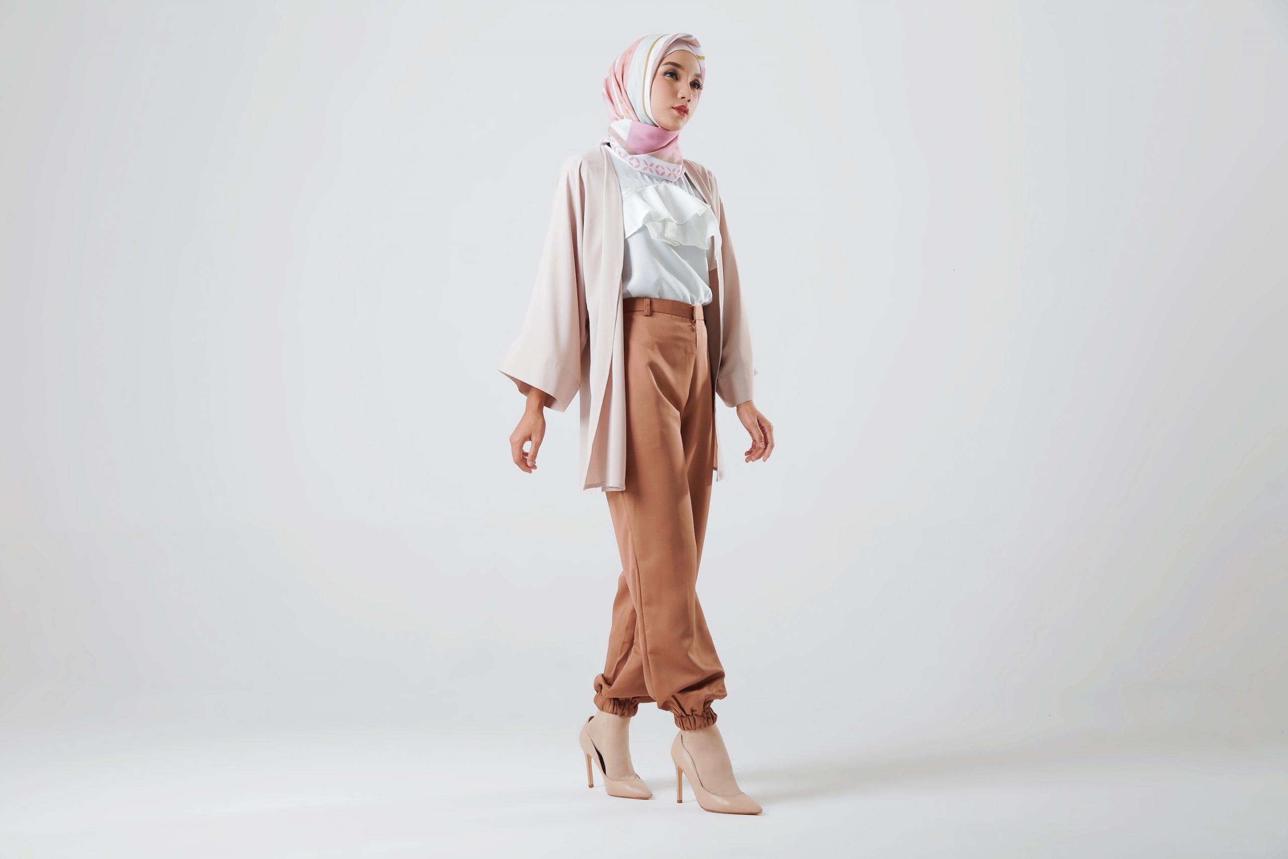 Padu Padan Celana Jogger Muslim