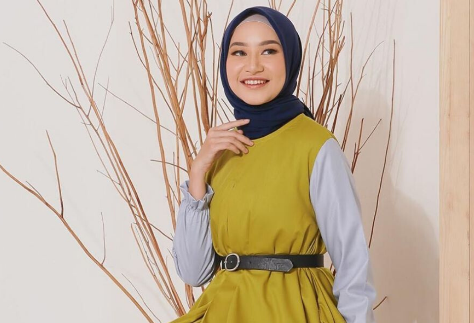 7 Warna Tercantik Yang Cocok Dipadankan Dengan Baju Warna Kuning Mustard Womantalk Com Line Today