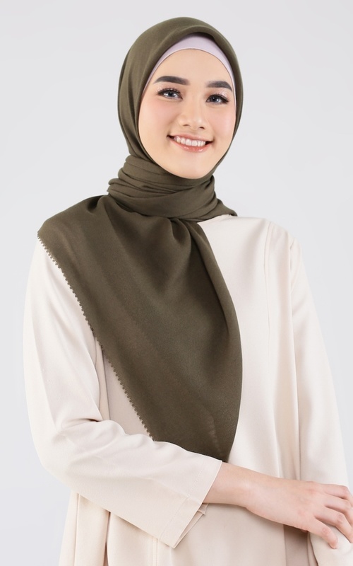 Hijab yang Cocok untuk Baju Warna Mustard Hijab Laser Cut