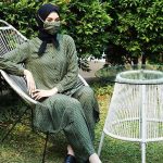 Hijab yang Cocok untuk Baju Warna Hijau Tua