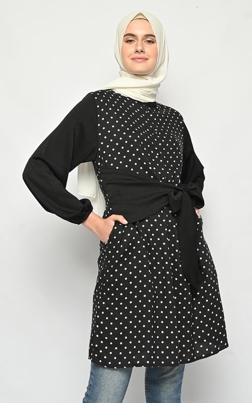 Tunik Hitam Polkadot