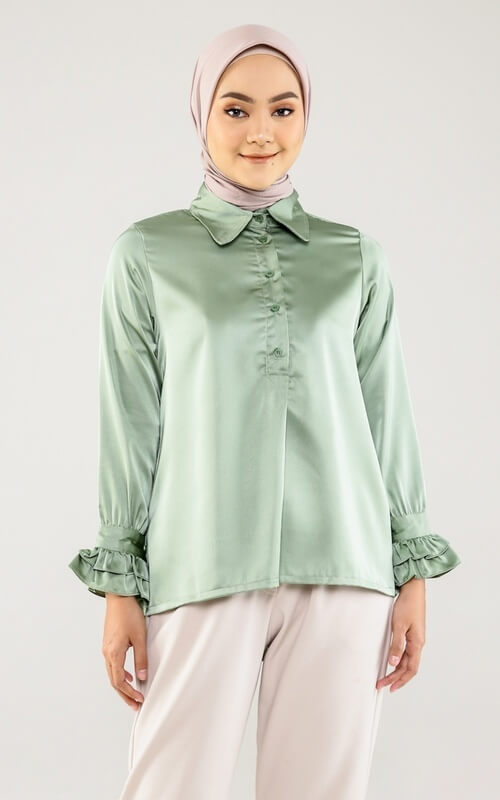 Blus Satin Elegan