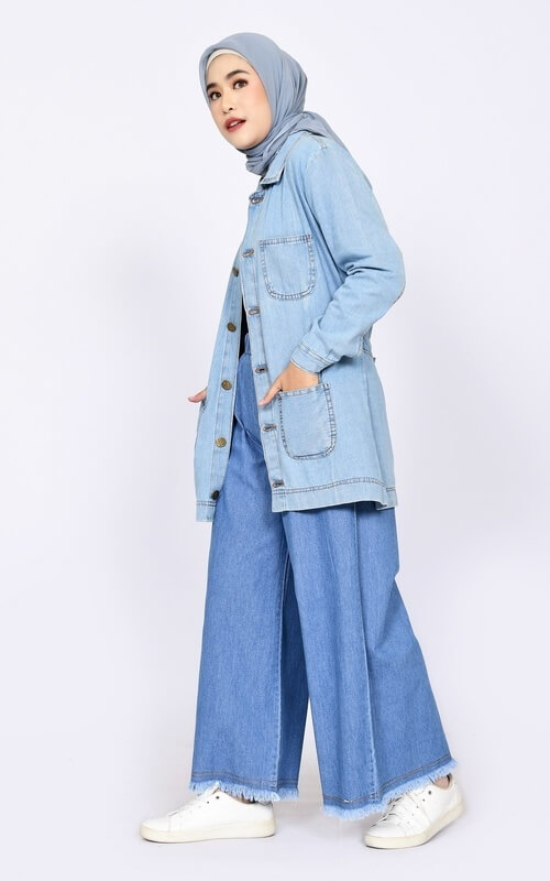 Jaket Jeans Oversize dan Celana Kulot