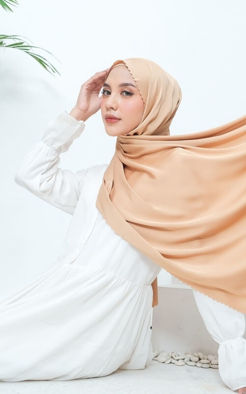 Nadh By Nadhira – Royal Instant Pashmina (Gold)