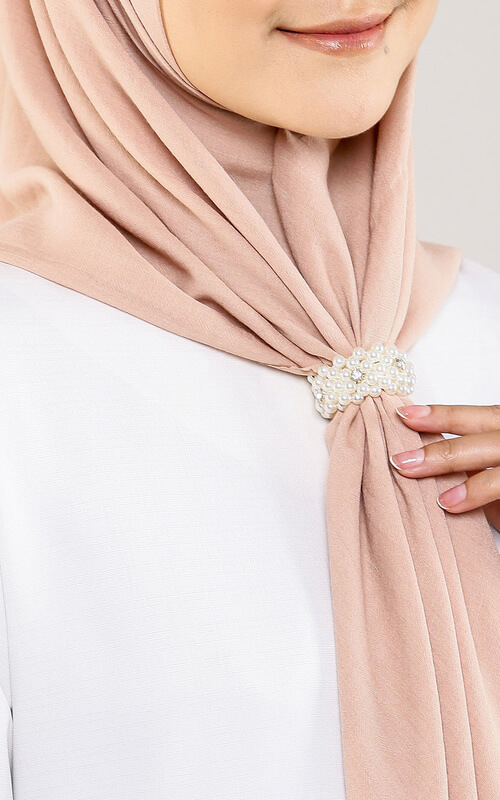 Pearl Hijab Ring